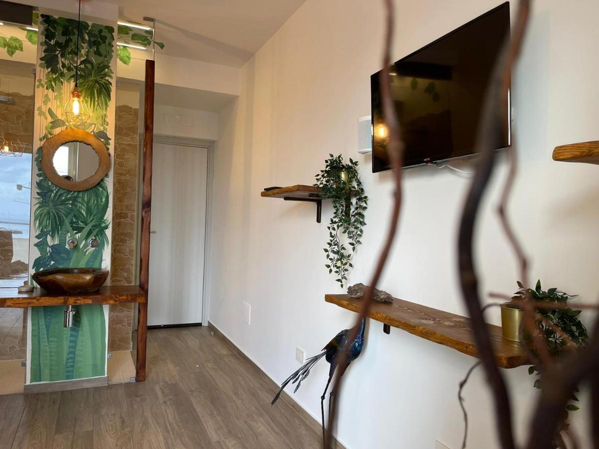 Urban Jungle Rooms Napoli Eksteriør bilde