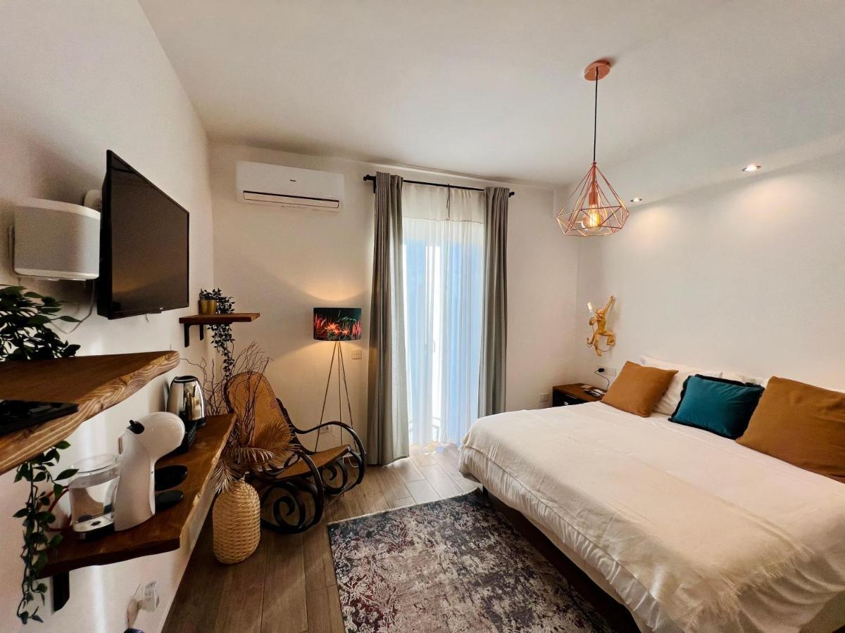 Urban Jungle Rooms Napoli Eksteriør bilde